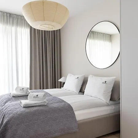 Yacht Park With Sea View By Lion Apartament *